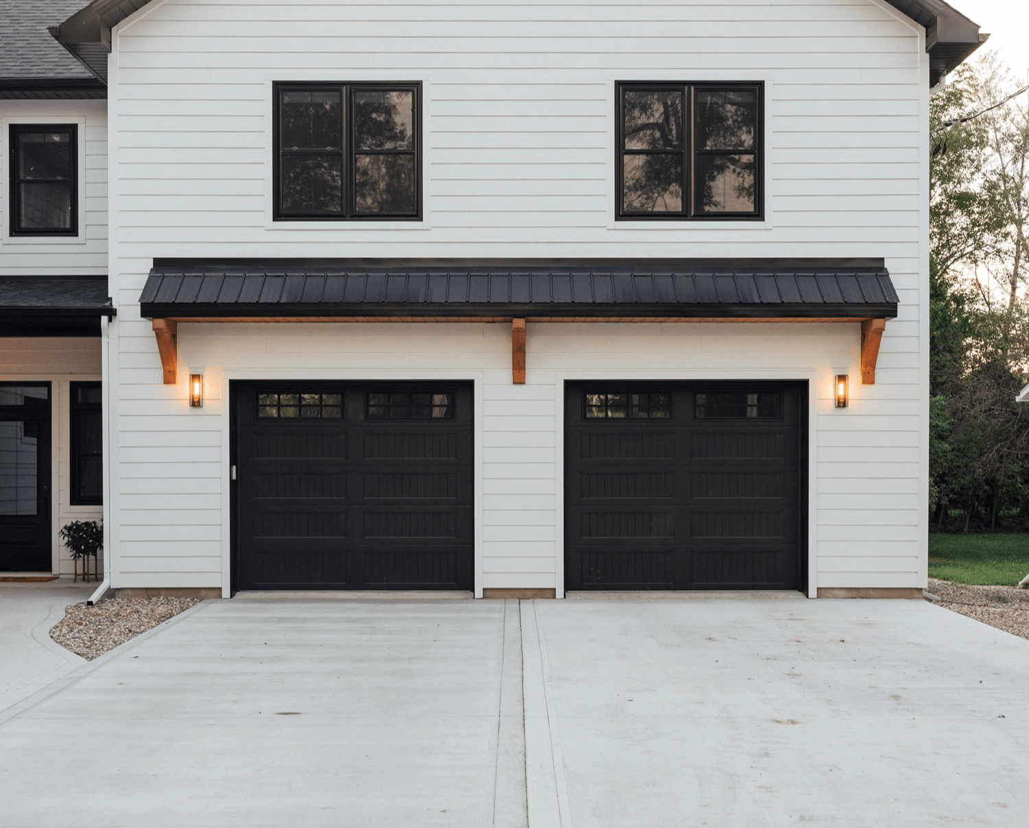 Black stamped carriage house