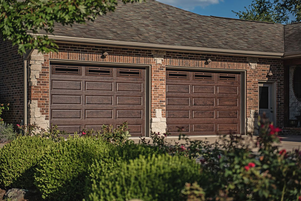 Accents Woodtones 4216 By C.H.I. Overhead Garage Doors