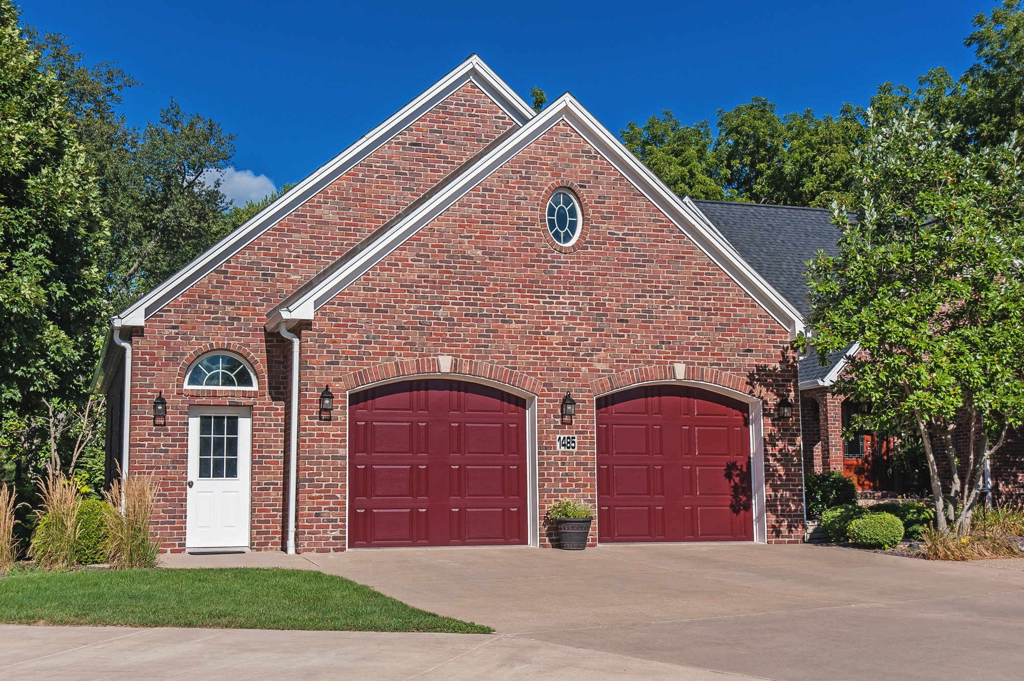 Fiberglass Garage Doors by C.H.I. Overhead Doors