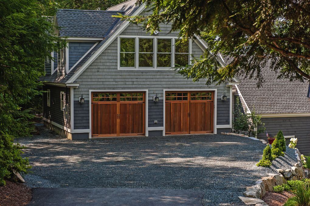 Overlay Carriage House