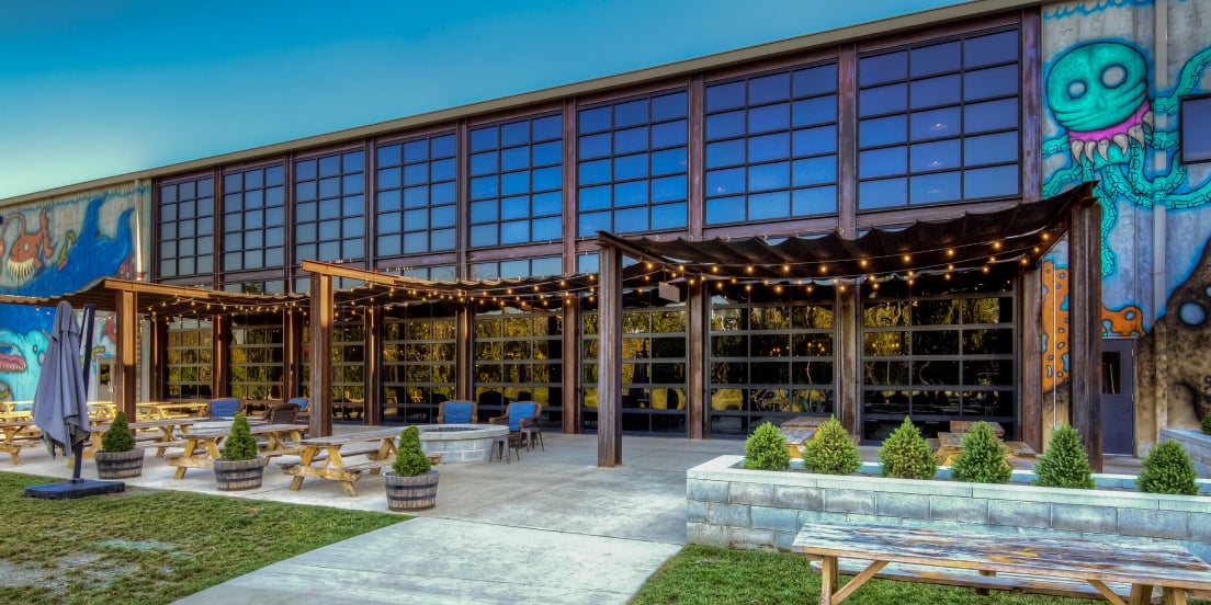 Commercial glass garage doors | Full view aluminum | C.H.I. Overhead Doors