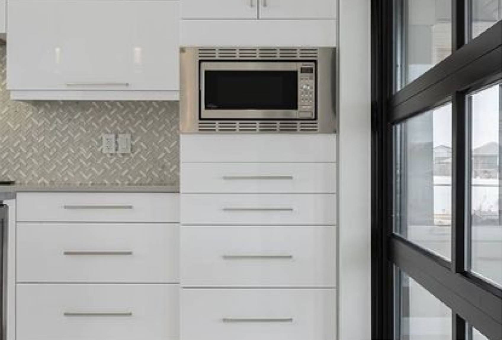 garage door used in kitchen-large